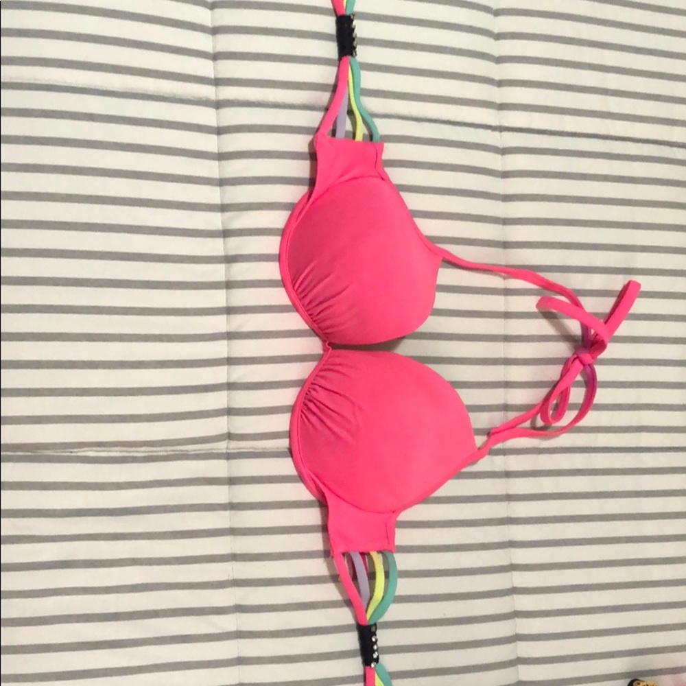 Women’s swim top